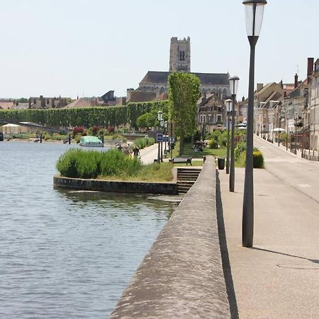 Maisonnette Au 15 Auxerre Ngoại thất bức ảnh
