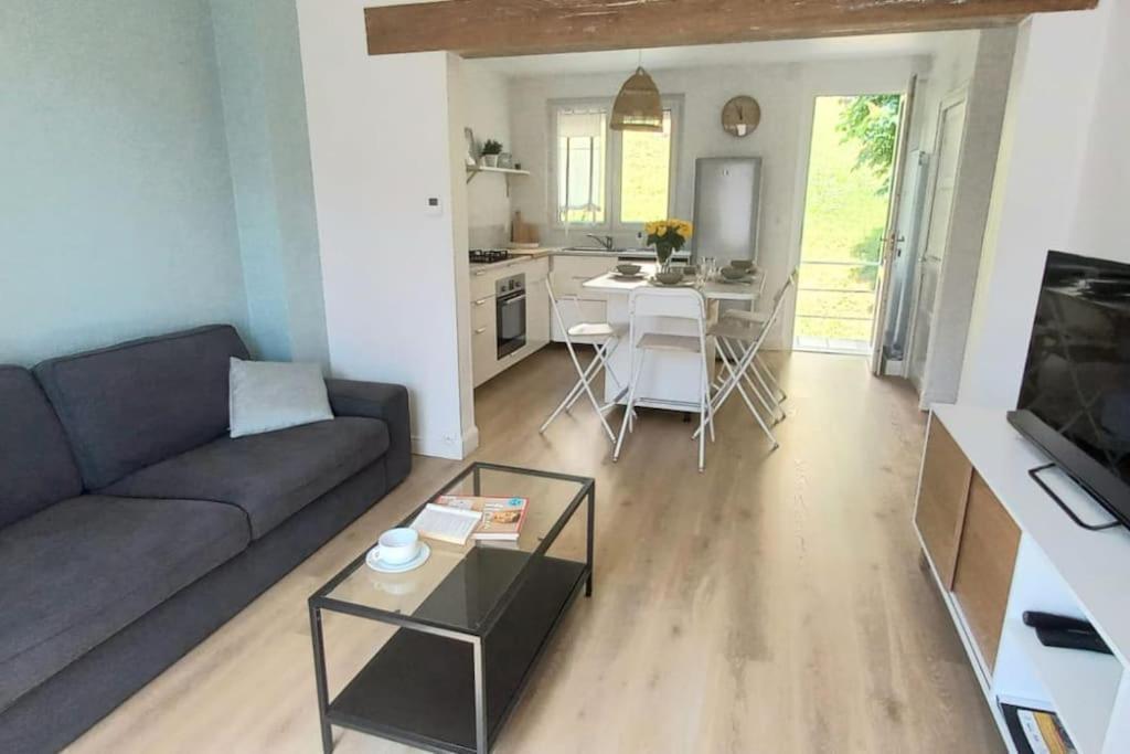 Maisonnette Au 15 Auxerre Ngoại thất bức ảnh